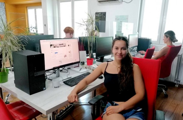 Extending a warm welcome to our new digital marketing intern from University Côte d'Azur.