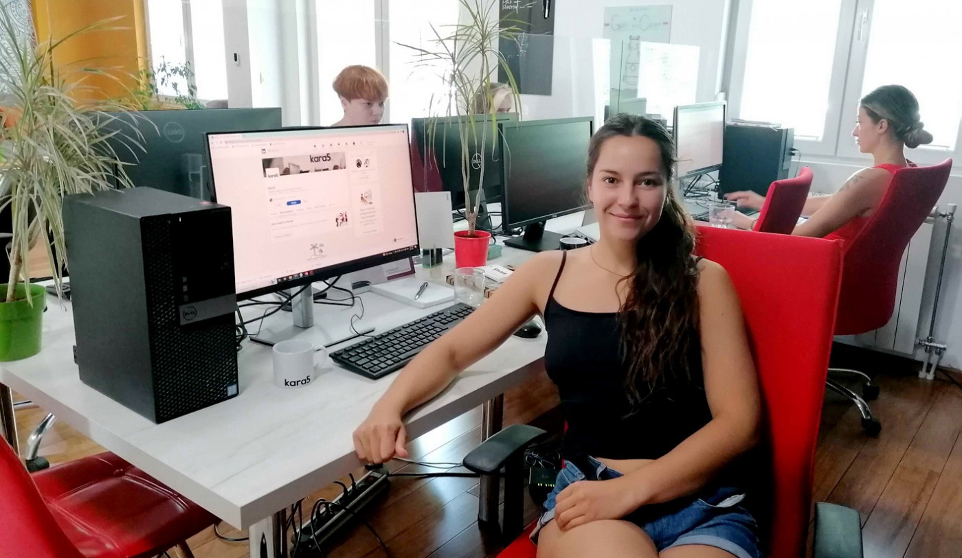 Extending a warm welcome to our new digital marketing intern from University Côte d'Azur.